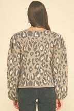 LEOPARD PUFF SLEEVE KNIT SWEATER