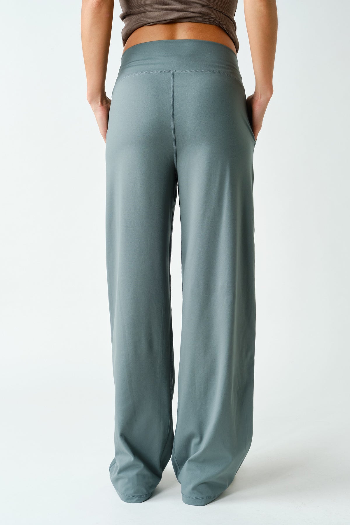 VENICE FLOW ACTIVE PANT--EUCALYPTUS