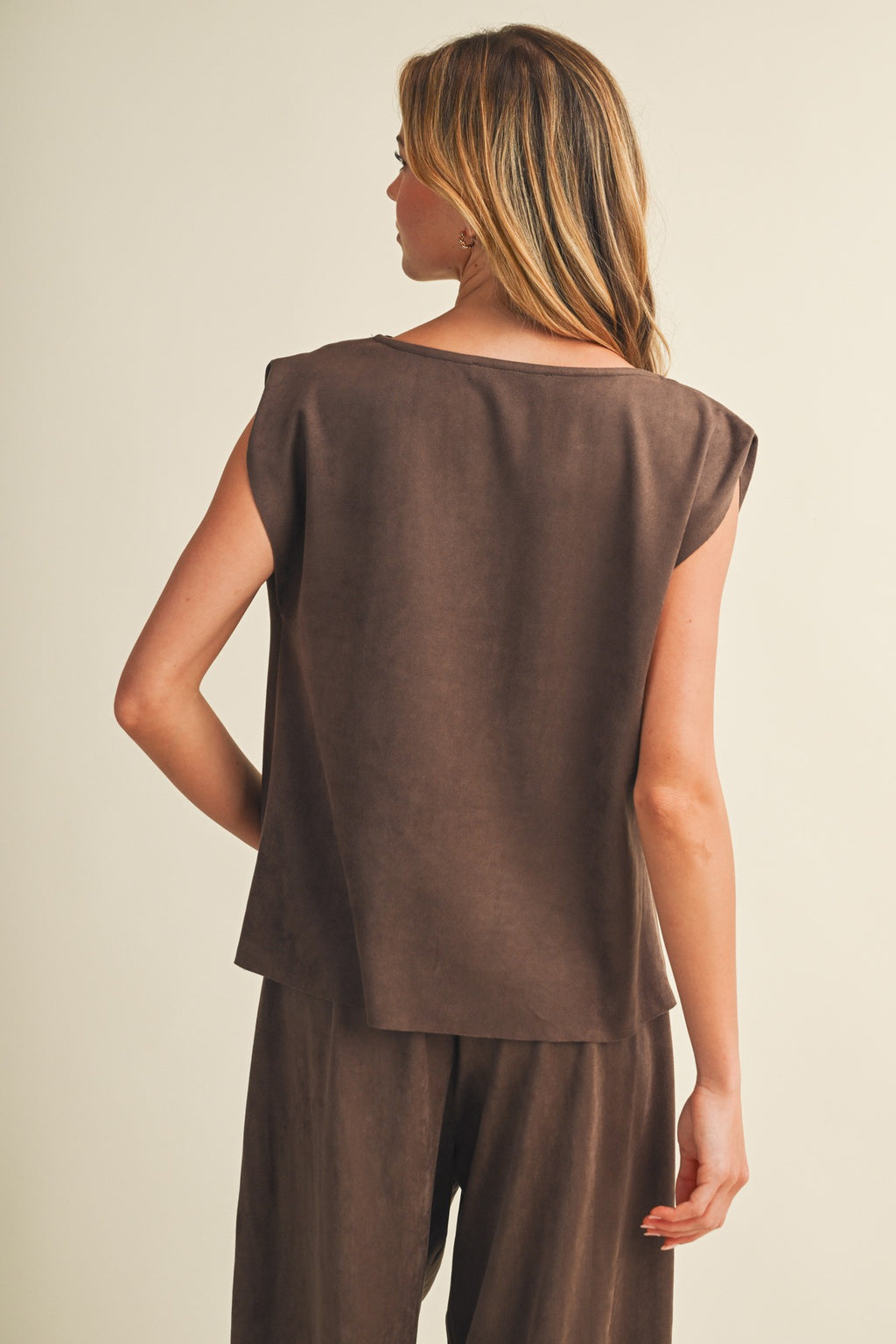 FAUX SUEDE COWL NECK SLEEVELESS TOP--BROWN