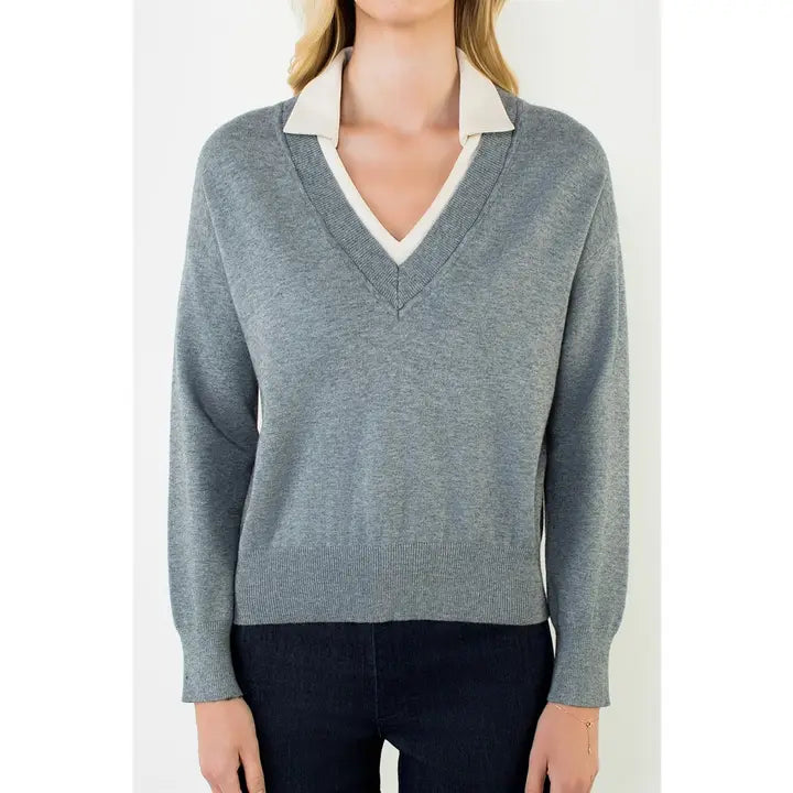 CLLAR LS V-NECK KNIT SWEATER--GRAY