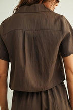 BUTTON FRONT TOP--BROWN