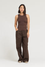 BINDING RIBBED TANK TOP--CHOCOLATE