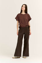 SCRUNCH SIDE TEE--ESPRESSO