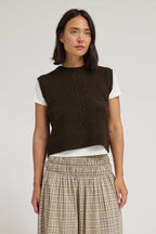 CAROB BROWN CABLE KNIT VEST