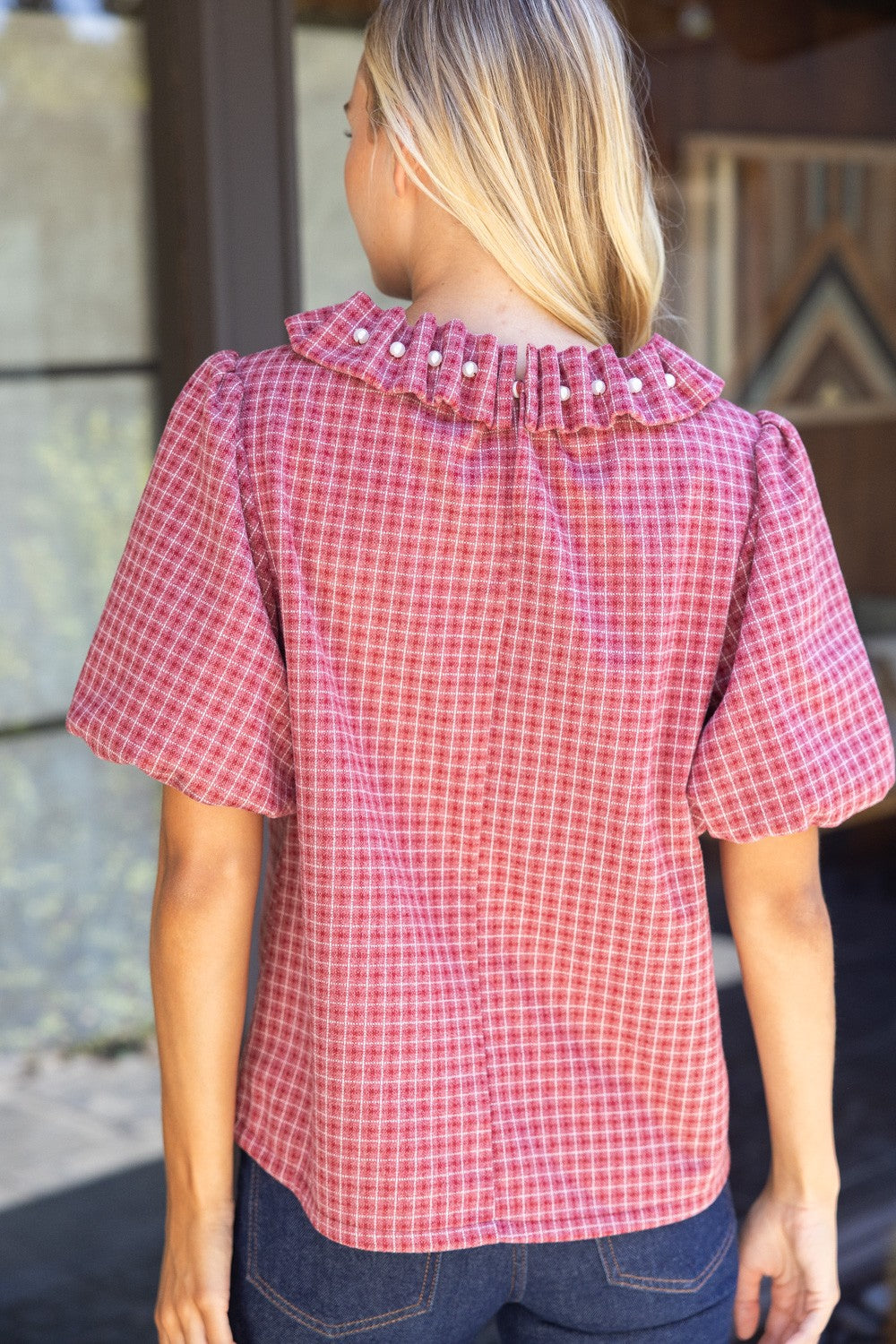 PEARL PUFFED PLAID TOP--BURGUNDY