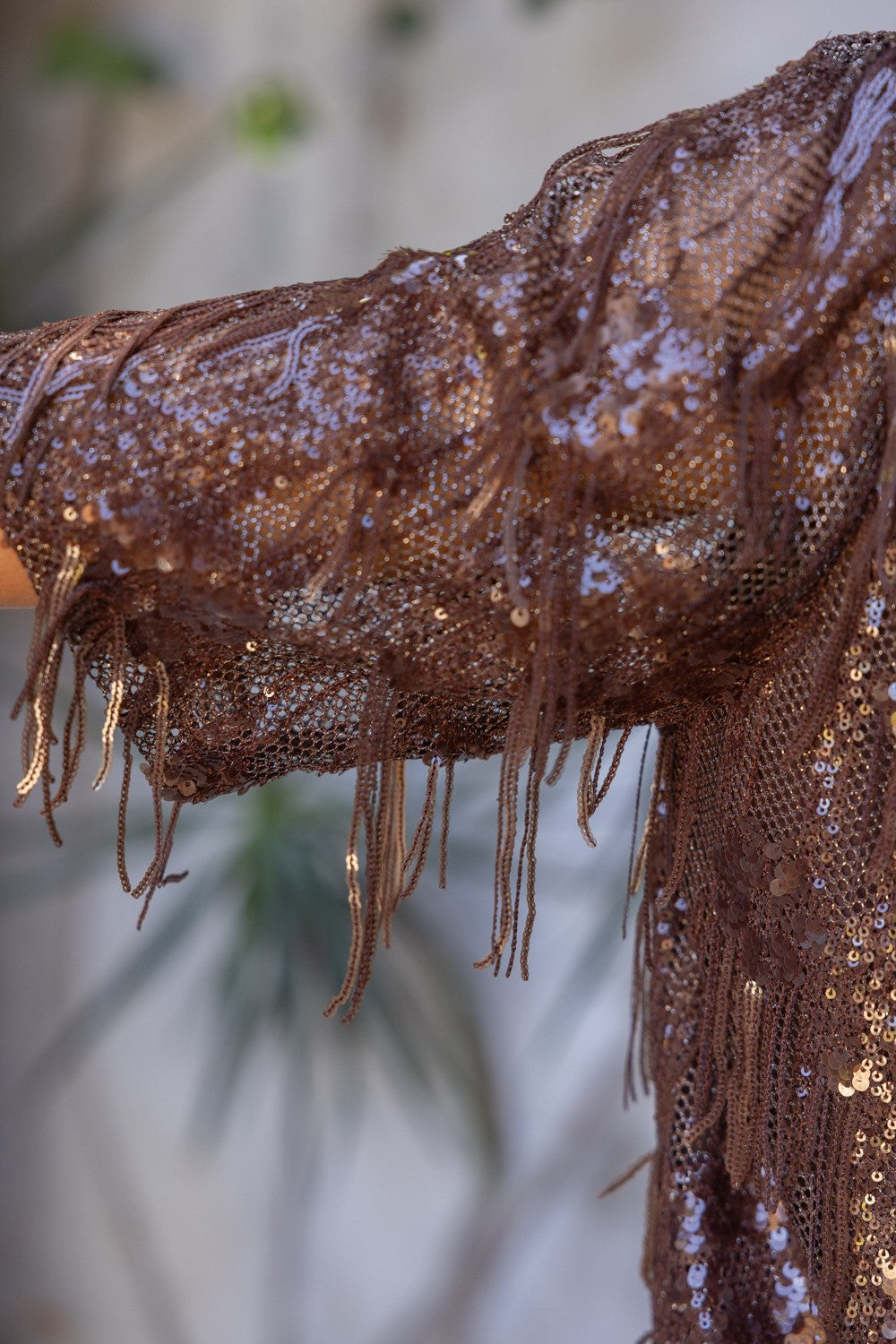 SHORT SLEEVE SEQUIN TOP--BROWN