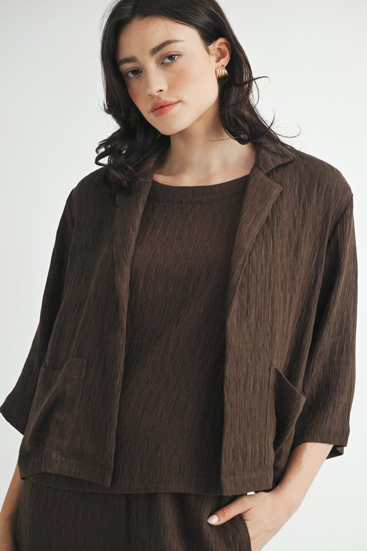 CRINKLE 3/4 SLEEVE JACKET--BROWN