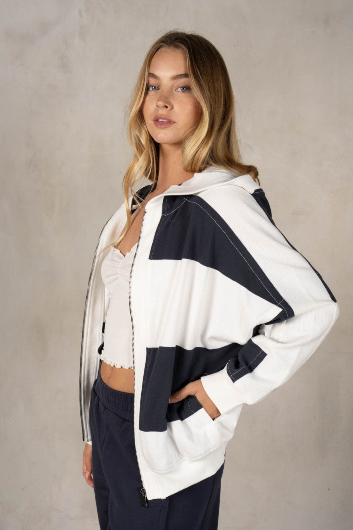 STRIPE SLOUCHY HOODIE JACKET--NAVY