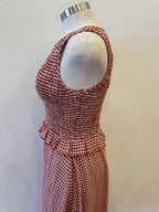 SLEEVELESS SMOCKING TOP DRESS--RED