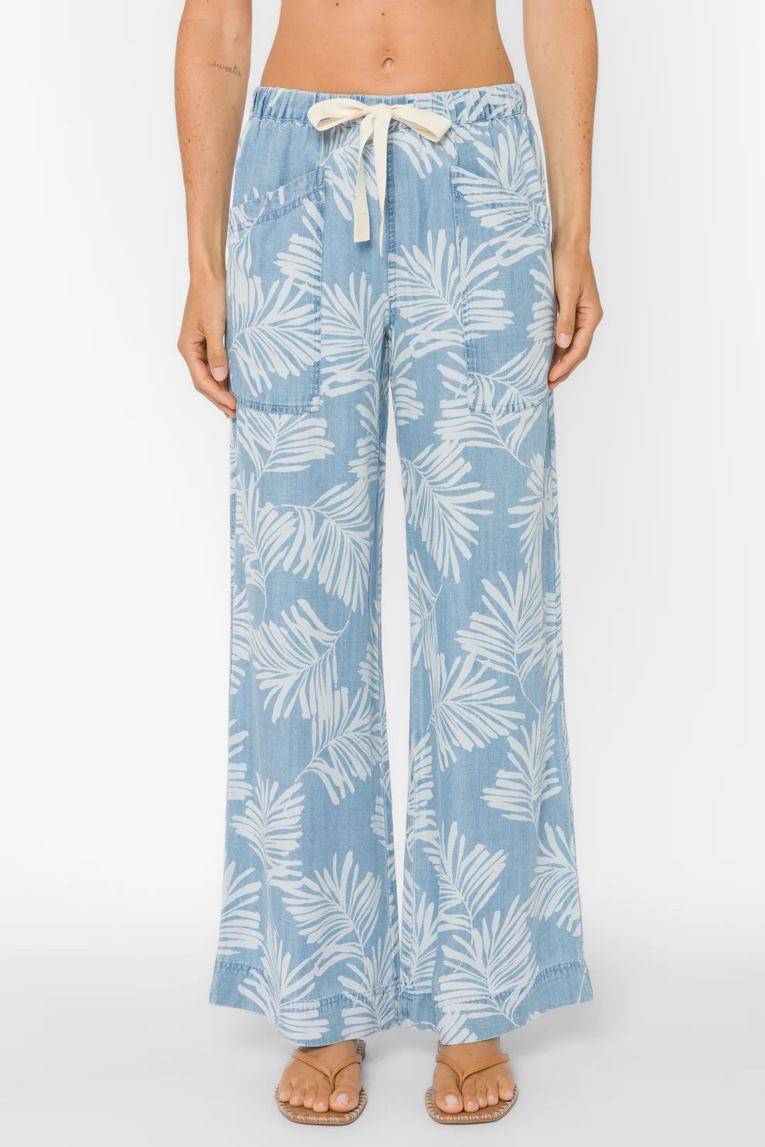 VELVET HEART ALEAH PALM LEAF PANTS--BLUE MIX