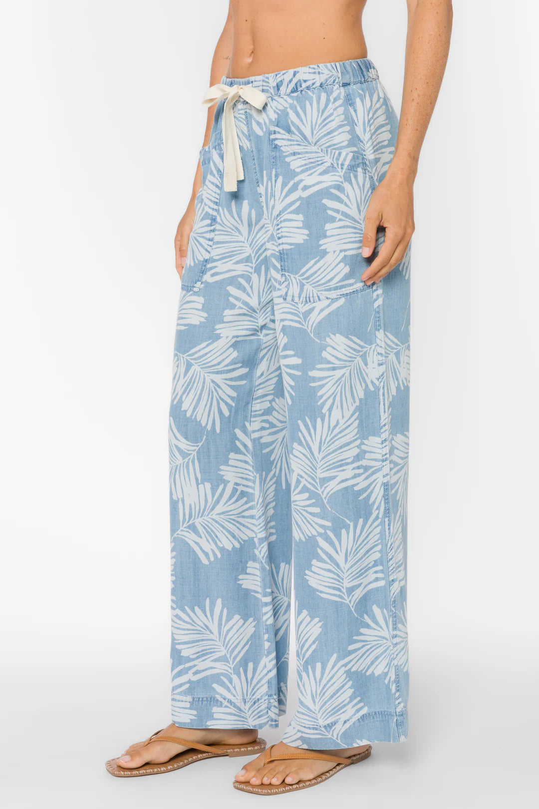 VELVET HEART ALEAH PALM LEAF PANTS--BLUE MIX