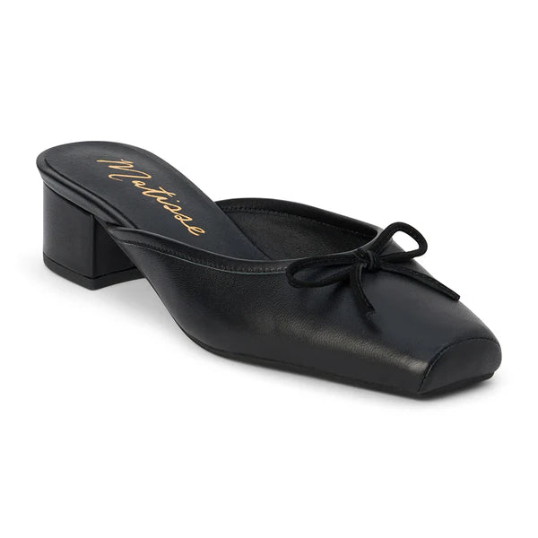 BASILIO HEELED MULE--BLACK