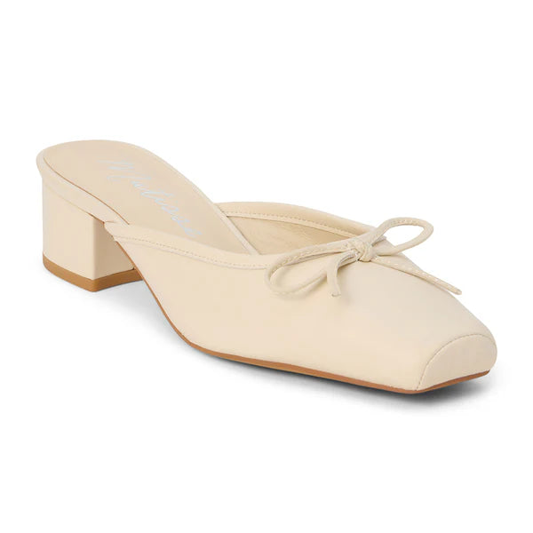 BASILIO HEELED MULE--IVORY