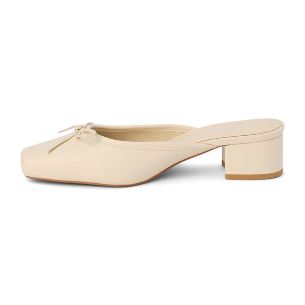 BASILIO HEELED MULE--IVORY