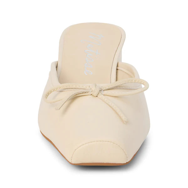 BASILIO HEELED MULE--IVORY