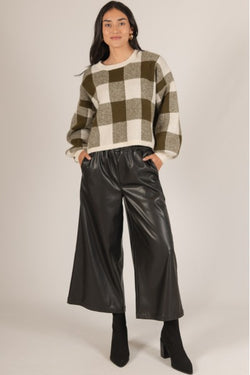 CITY GIRL FAUX LEATHER WIDE LEG PANTS--BLACK