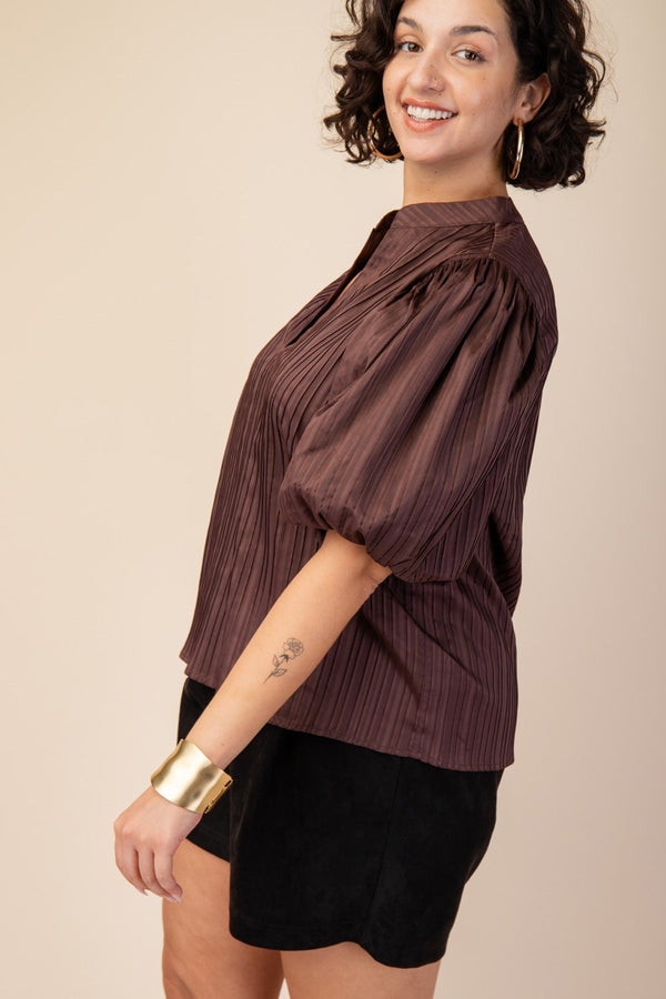 CURVY EVER SO MUCH PUFF SLEEVE TOP--BROWN