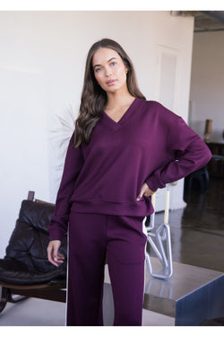 SCUBA MODAL V-NECK PULLOVER--MAROON