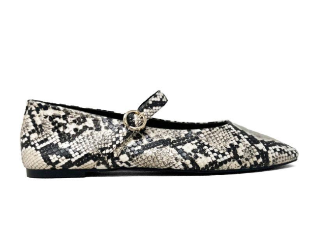 ANNABELLE FLAT