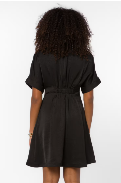 VELVET HEART DARLEEN SHORT CUFFED DRESS--BLACK