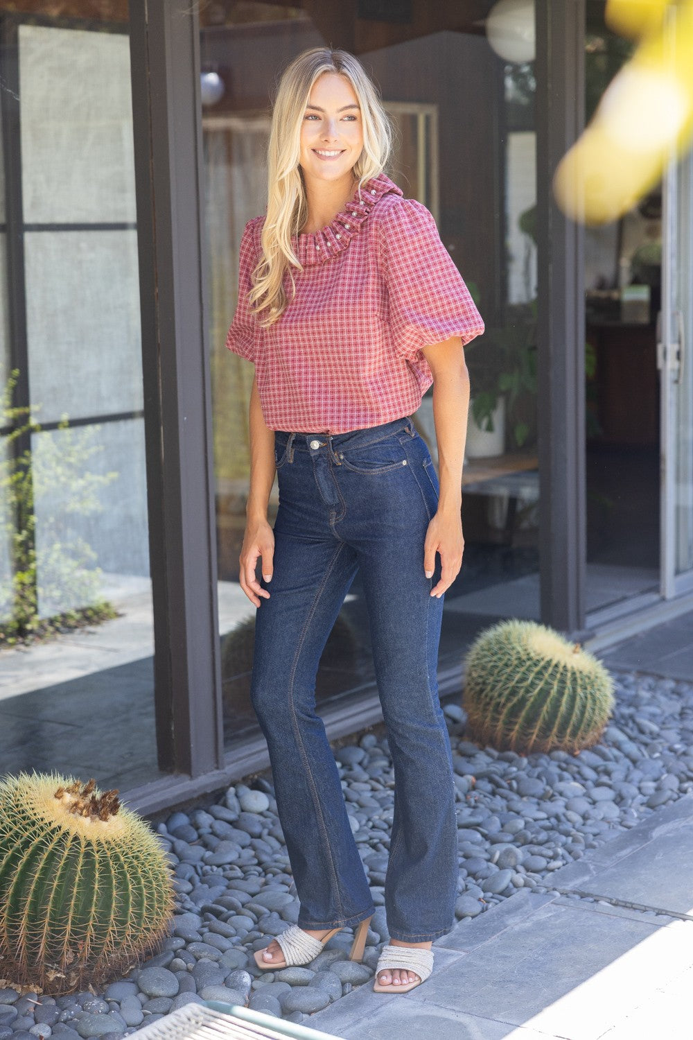 PEARL PUFFED PLAID TOP--BURGUNDY
