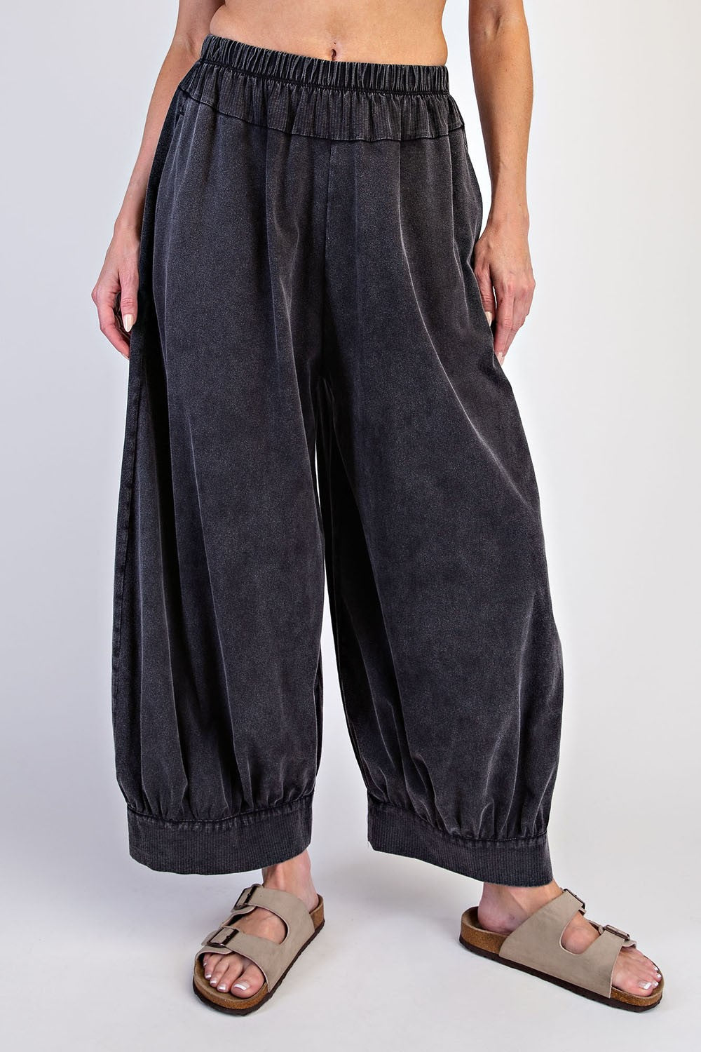 MW COTTON WIDE BALLOON PANTS--BLACK