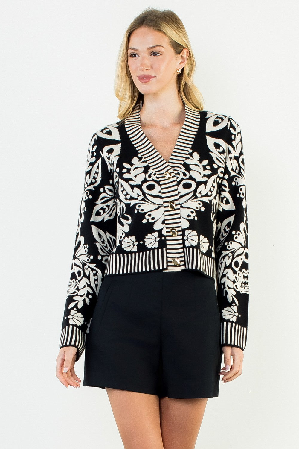 FLORAL V-NECK CARDIGAN--BLACK
