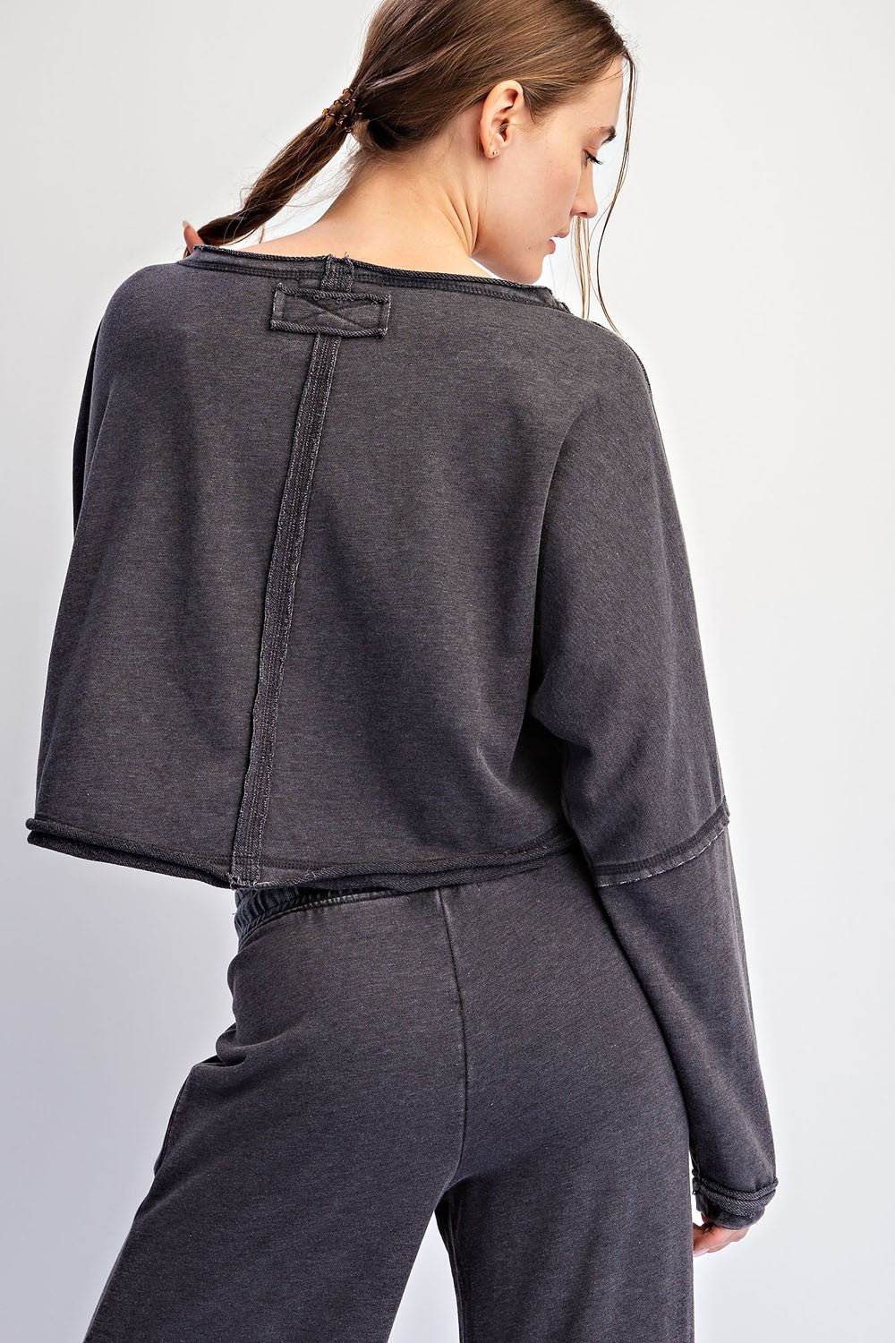 MW CROPPED FRENCH TERRY PULLOVER--BLACK
