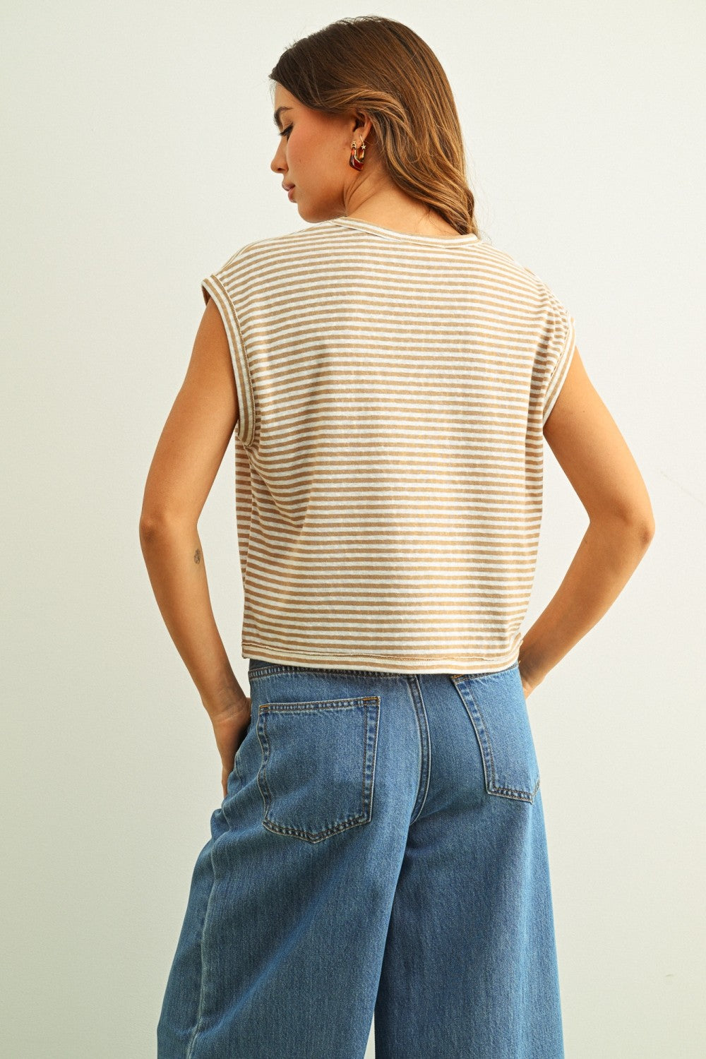 STRIPE PATTERN SLUB TOP--TAN/WHITE