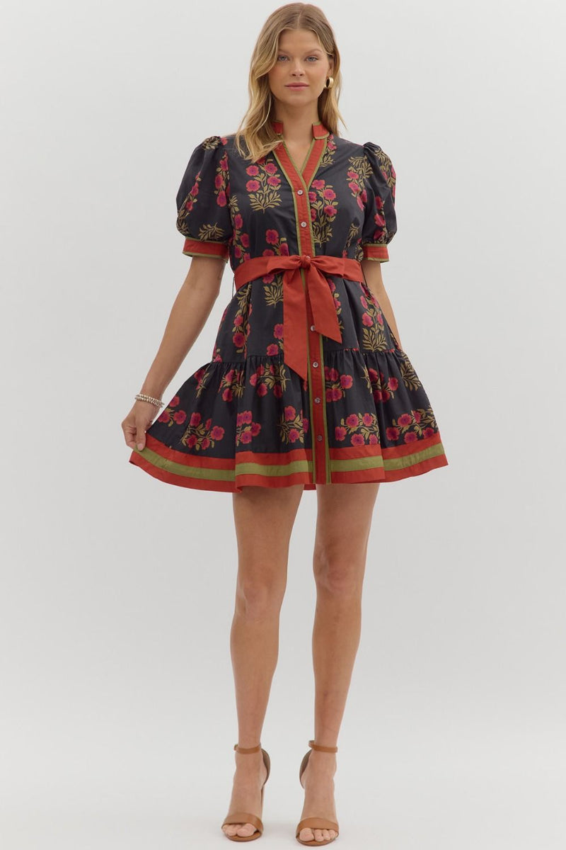 FLORAL SHORT PUFF SLEEVE BELTED DRESS--BLACK MULTI