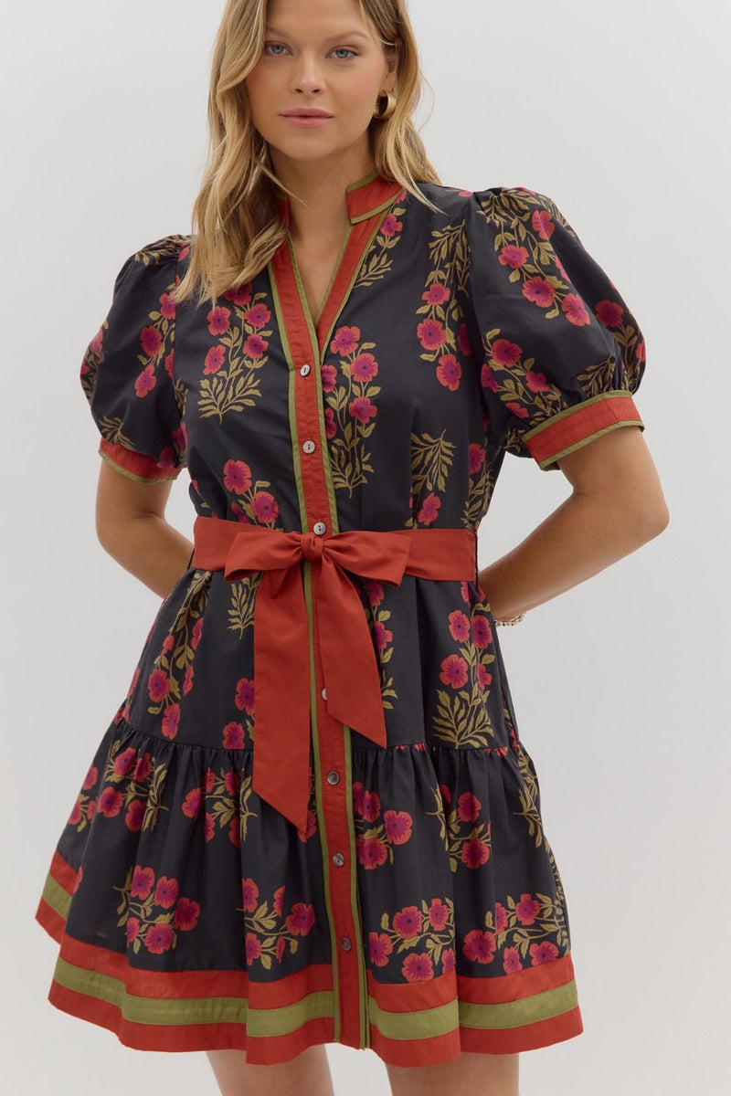 FLORAL SHORT PUFF SLEEVE BELTED DRESS--BLACK MULTI