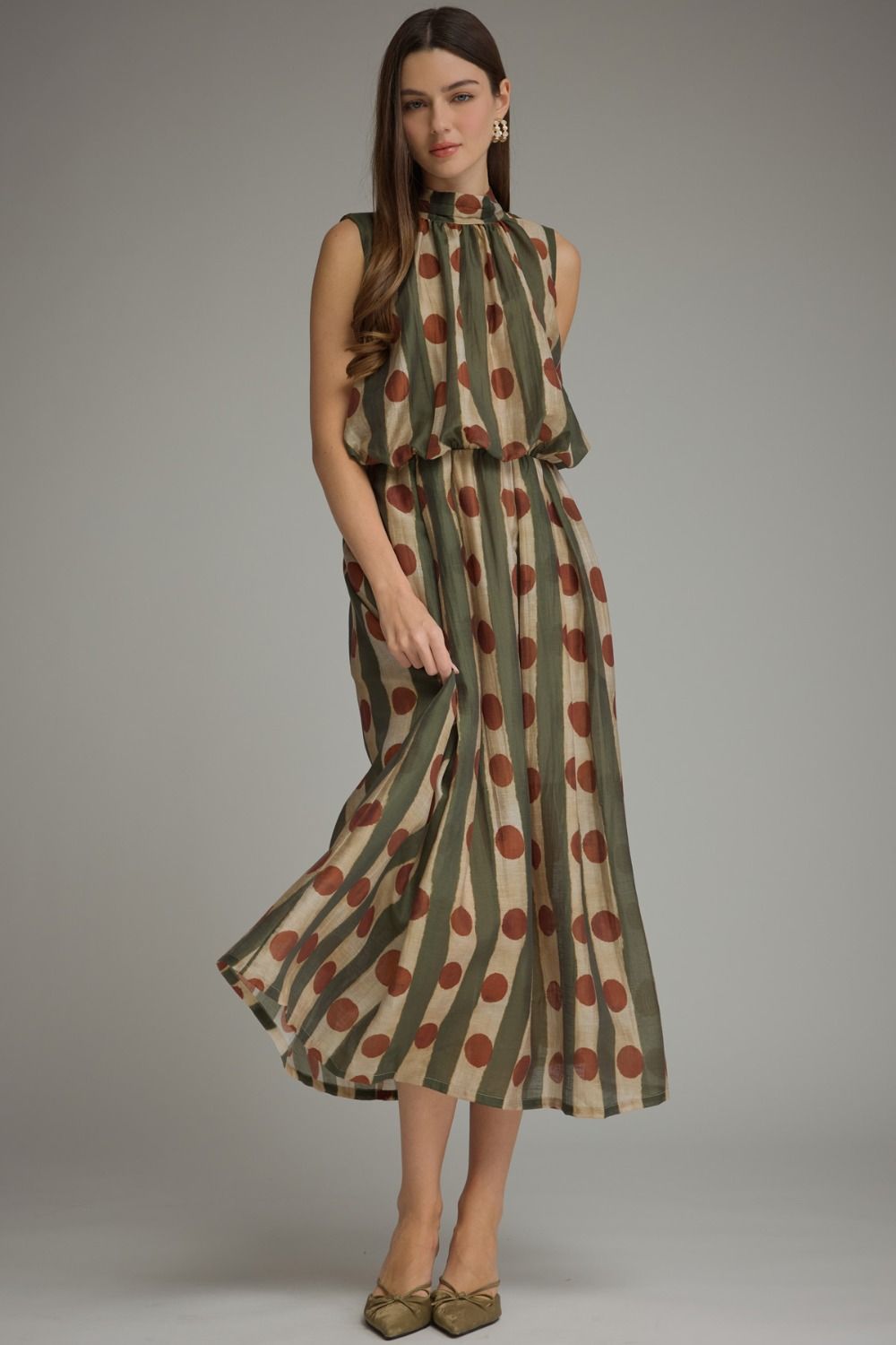 SLEEVELESS POLKA DOT ELASTIC WAIST DRESS--OLIVE/BURGUNDY