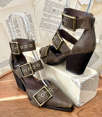 RIGHT ON POINT HEEL--DARK OLIVE